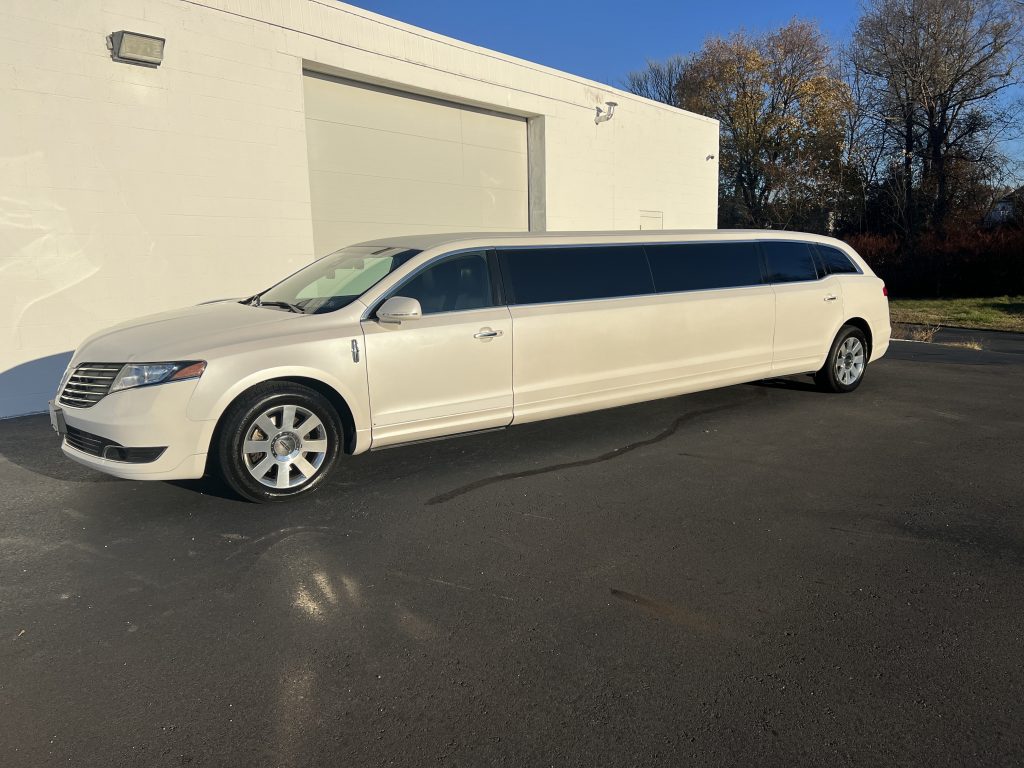 Lincoln MKT Stretch SUV 8 passenger White